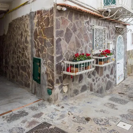 Casa Esther بيت للعطل